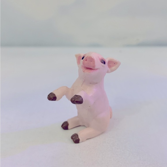 Tiny Toy Pig Figures - Picture 7 of 8